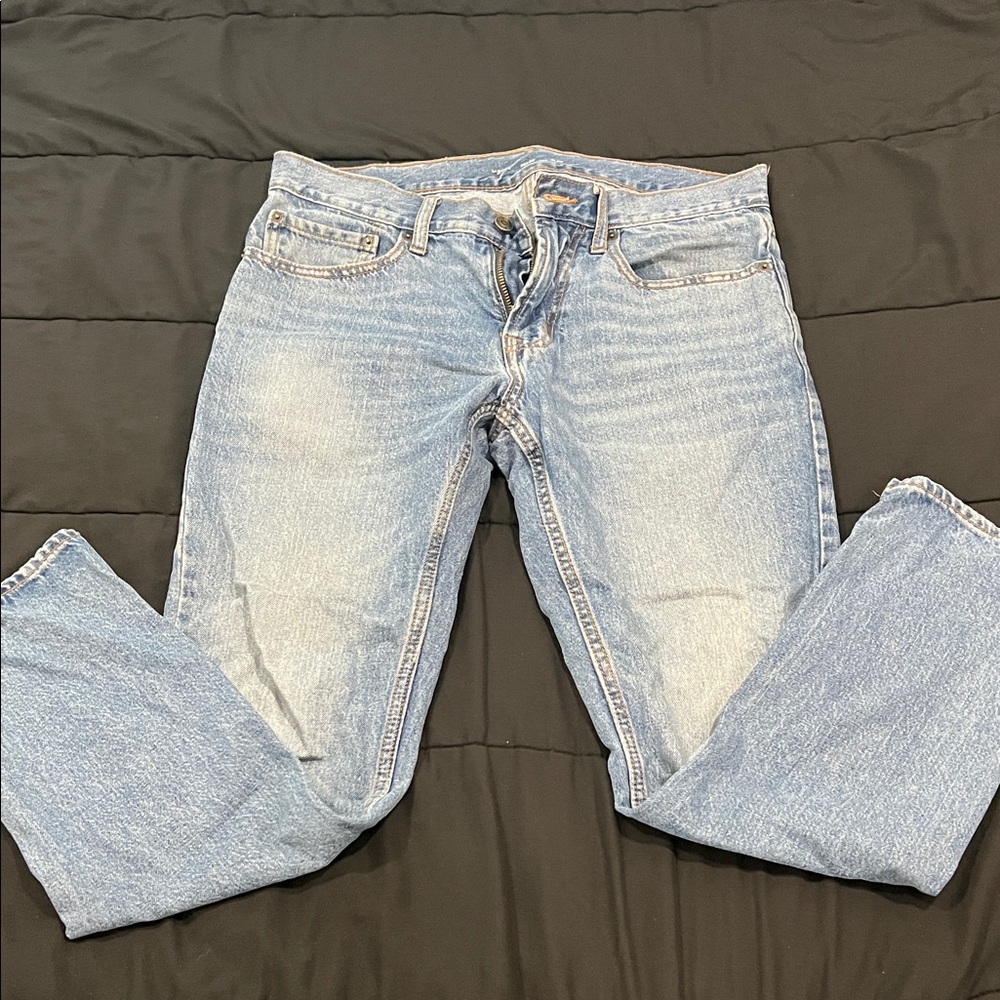 Old Navy Light Blue Relaxed Jeans